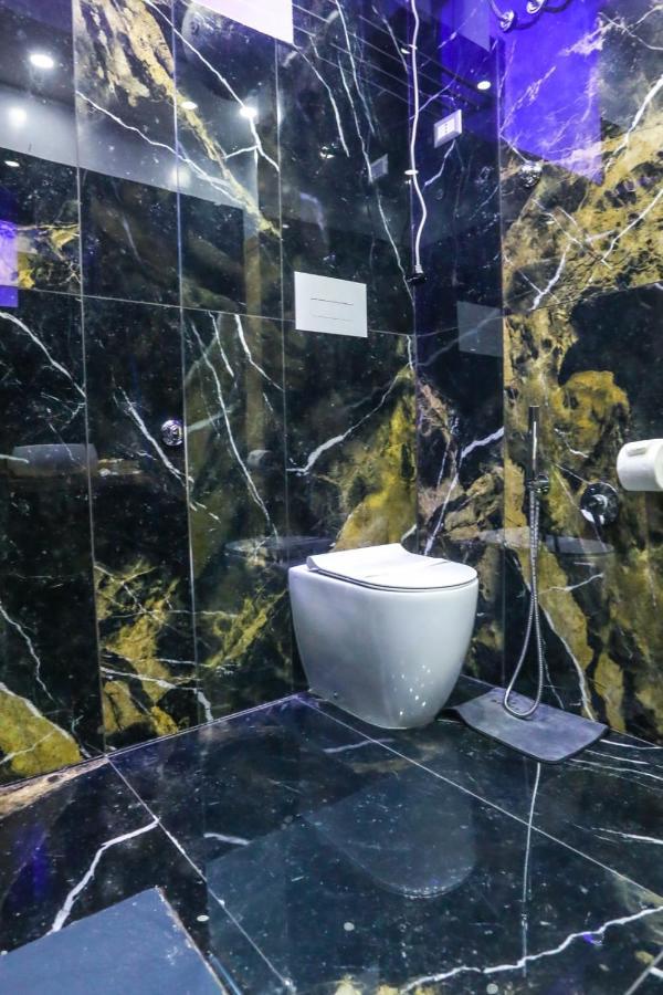 Palepolis Apartment Naples Luaran gambar