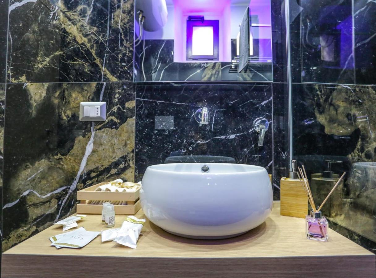 Palepolis Apartment Naples Luaran gambar