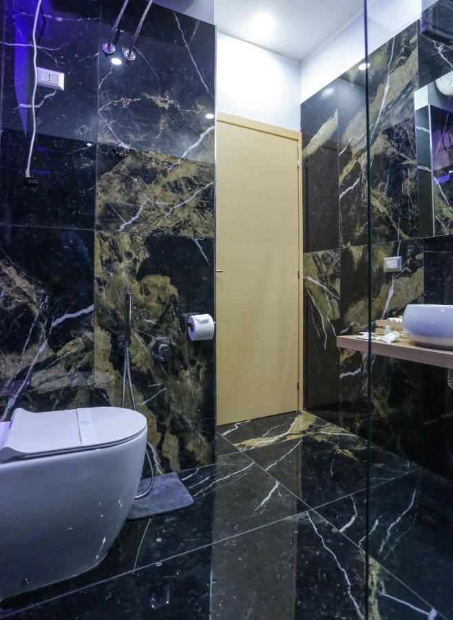 Palepolis Apartment Naples Luaran gambar